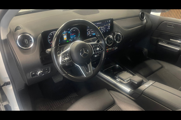 Mercedes-Benz B-Klasse 250 e Business Line, Navigatie, Climate control, Camera, Cruise control, Lichtmetaal.
