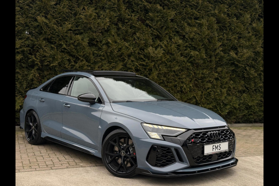 Audi RS3 Limousine 2.5 TFSI Quattro CarPlay Panorama