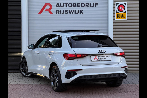 Audi A3 Sportback 45 TFSI e S edition Competition Pano/Sfeer/Camera