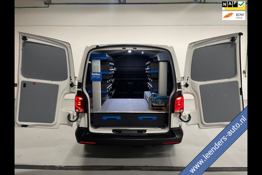 Volkswagen Transporter L2H1 Servicewagen 2.0 TDI 110PK euro6 Sortimo kasten, Airco, Camera, CruiseControl, RIJKLAARPRIJS!