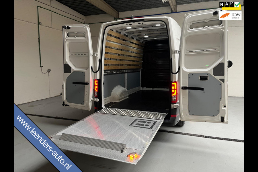 Volkswagen Crafter LAADKLEP L3H3 AUTOMAAT DSG 35 2.0 TDI 140PK 3Persoons, Airco, CruiseControl, Groot Scherm, RIJKLAARPRIJS!