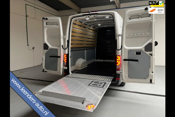 Volkswagen Crafter LAADKLEP L3H3 AUTOMAAT DSG 35 2.0 TDI 140PK 3Persoons, Airco, CruiseControl, Groot Scherm, RIJKLAARPRIJS!