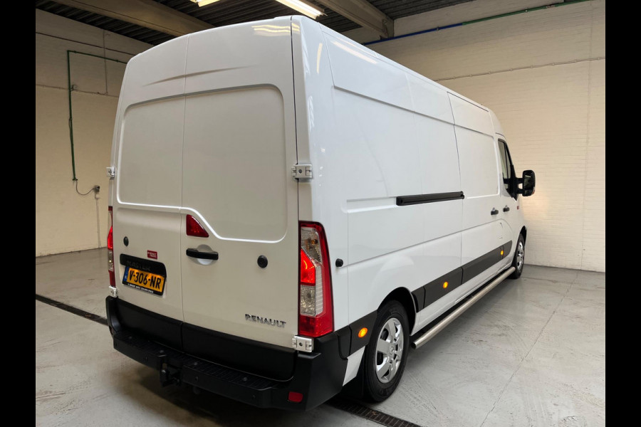 Renault Master T35 2.3 dCi 170PK euro6 L3H2 3Persoons Airco, Navigatie, Omvormer V230, Luchtvering, Trekhaak, RIJKLAARPRIJS!