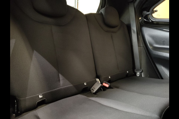 Toyota Aygo X 1.0 VVT-i MT Play led | adaptive cruise