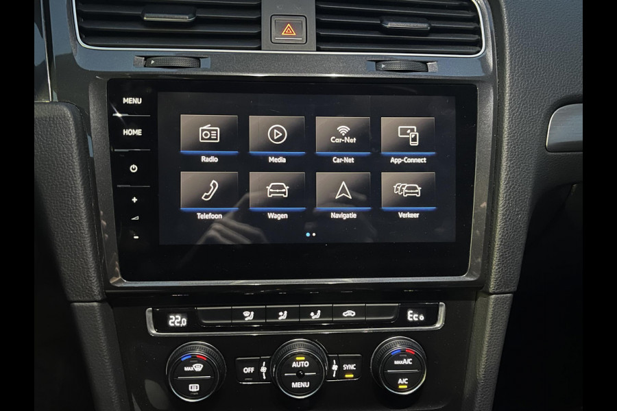 Volkswagen e-Golf e-Golf SOH 91% | Warmtepomp | Origineel NL (NAP) | Virtual Dashboard | Camera | Adaptieve Cruise Control | Keurig Onderhouden | Rijklaar Geleverd!  12 Mnd BOVAG garantie |