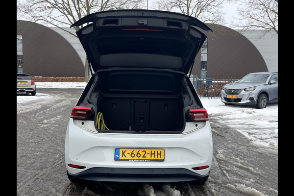 Volkswagen ID.3 First Plus 58 kWh SOH:89%  STOEL + STUUR VERWARMING | CAMERA | KEYLESS | ORGINEEL NL AUTO / NAP RIJKLAARPRIJS INCL. 12MND BOVAG GARANTIE