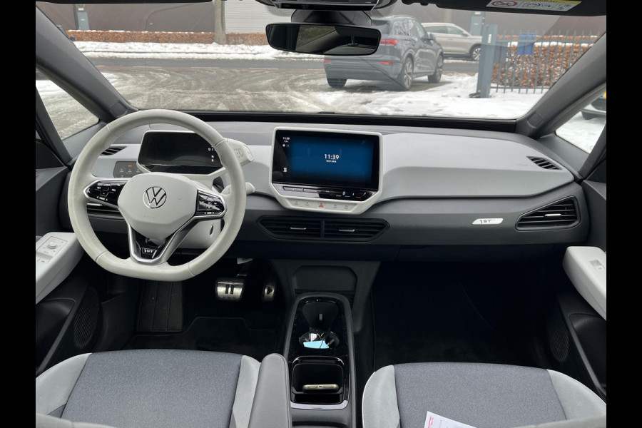 Volkswagen ID.3 First Plus 58 kWh SOH:89%  STOEL + STUUR VERWARMING | CAMERA | KEYLESS | ORGINEEL NL AUTO / NAP RIJKLAARPRIJS INCL. 12MND BOVAG GARANTIE