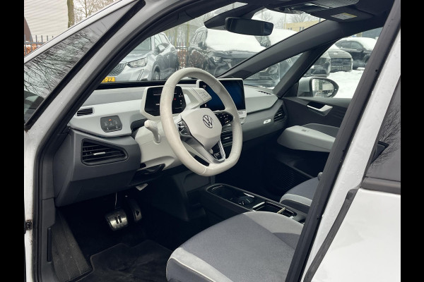 Volkswagen ID.3 First Plus 58 kWh SOH:89%  STOEL + STUUR VERWARMING | CAMERA | KEYLESS | ORGINEEL NL AUTO / NAP RIJKLAARPRIJS INCL. 12MND BOVAG GARANTIE