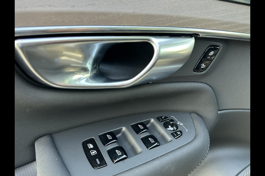 Volvo XC90 2.0 T8 Plug-in hybrid AWD Plus Dark 7-Persoons | Nieuwe Auto (1.000 km) | Vol Opties | Head-Up | Winterpakket | Harman & Kardon | Panoramadak | Memory Stoelen | Matrix-LED | 360 Camera | Rijklaar met Volledige Volvo Fabrieksgarantie