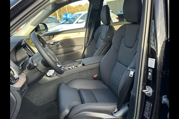 Volvo XC90 2.0 T8 Plug-in hybrid AWD Plus Dark 7-Persoons | Nieuwe Auto (1.000 km) | Vol Opties | Head-Up | Winterpakket | Harman & Kardon | Panoramadak | Memory Stoelen | Matrix-LED | 360 Camera | Rijklaar met Volledige Volvo Fabrieksgarantie