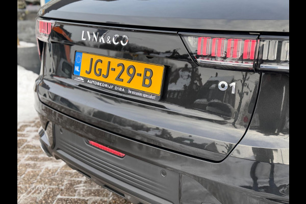 Lynk & Co 01 1.5 Zwart AUT NAVI CAMERA LM NAP 1e Eig!