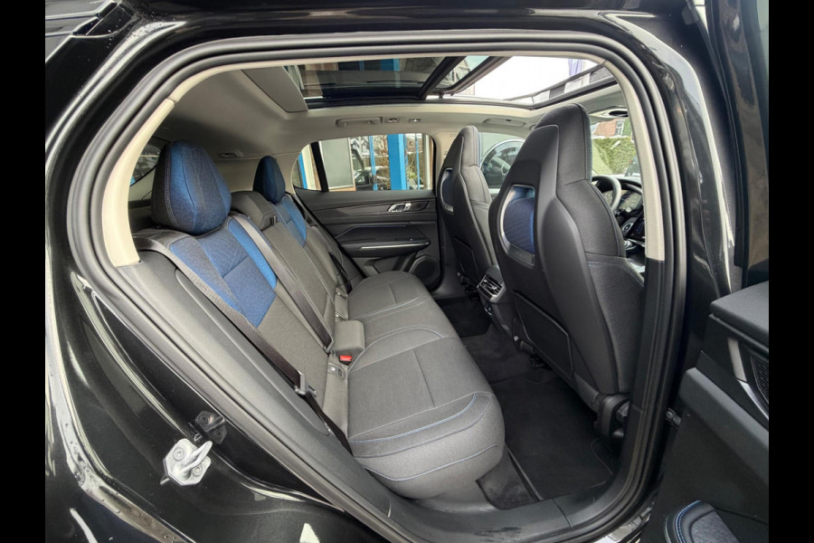 Lynk & Co 01 1.5 Zwart AUT NAVI CAMERA LM NAP 1e Eig!