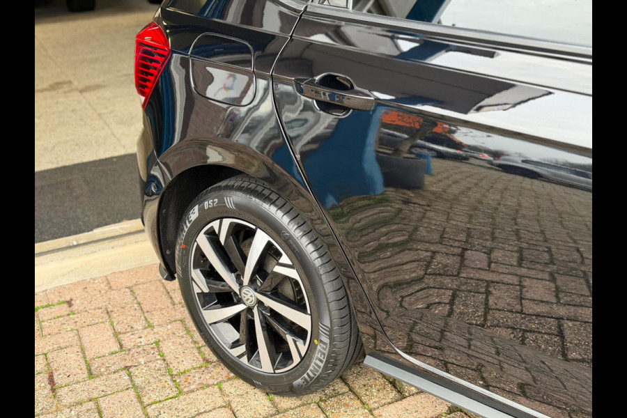 Volkswagen Polo 1.0 TSI Highline Business R 2018 NAVI NAP!