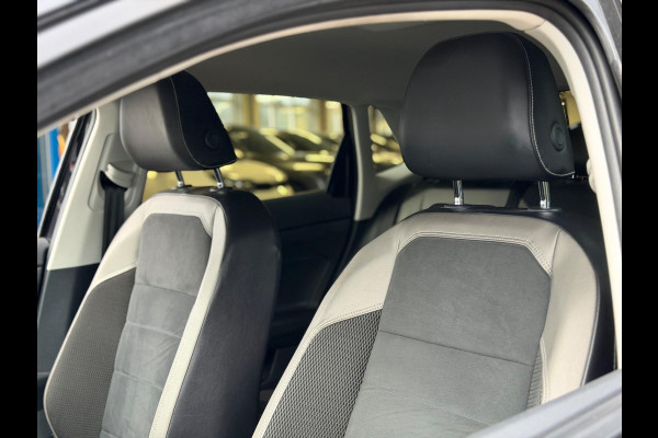 Volkswagen Polo 1.0 TSI Highline Business R 2018 NAVI NAP!