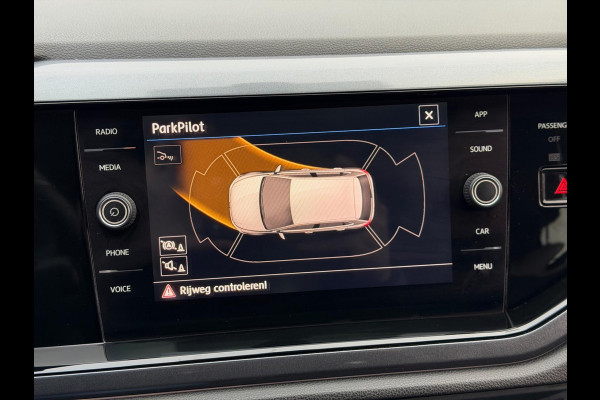 Volkswagen Polo 1.0 TSI Highline Business R 2018 NAVI NAP!