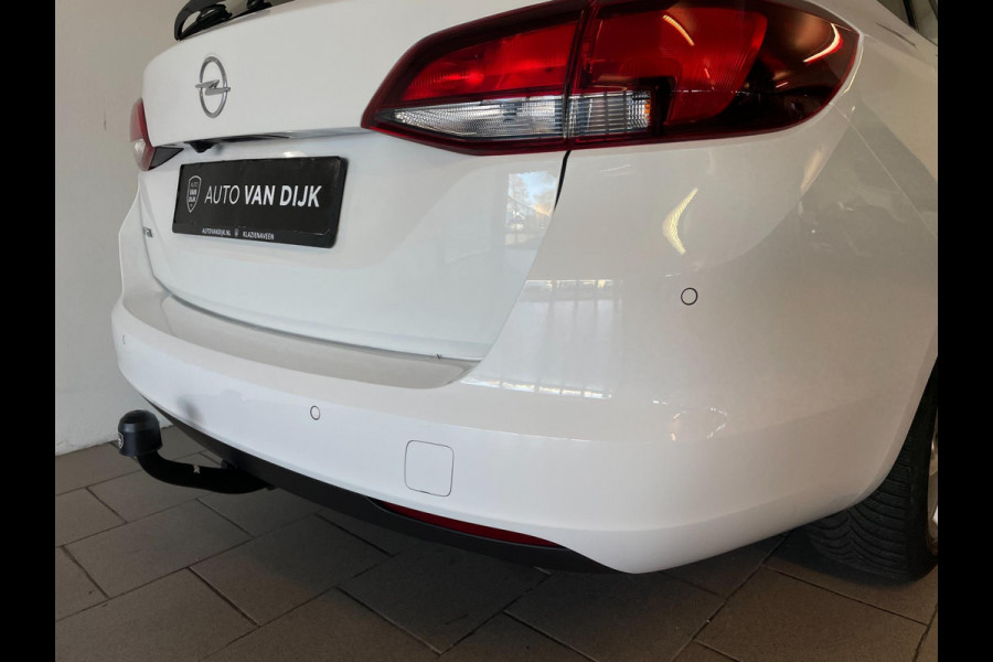 Opel Astra Sports Tourer 1.2 Edition 110PK AIRCO CRUISE NAVI BLUETOOTH PDC CAMERA SPORTVELGEN TREKHAAK LAGE KM ZEER NETTE AUTO