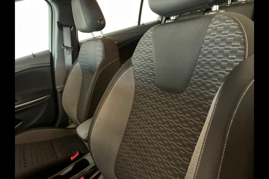 Opel Astra Sports Tourer 1.2 Edition 110PK AIRCO CRUISE NAVI BLUETOOTH PDC CAMERA SPORTVELGEN TREKHAAK LAGE KM ZEER NETTE AUTO