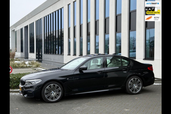 BMW 5 Serie 520i Automaat M sport pakket, vol leder, schuifdak, 1 e eigenaar, dealer onderhouden, NL auto met nap