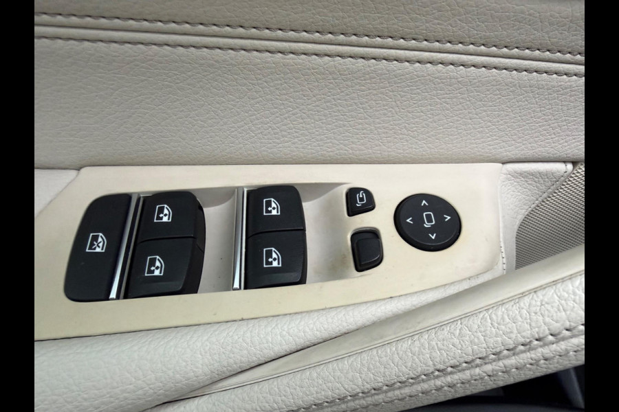 BMW 5 Serie 520i Automaat M sport pakket, vol leder, schuifdak, 1 e eigenaar, dealer onderhouden, NL auto met nap