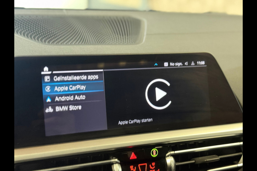 BMW 3-serie 330e Business Edition Plus | Individual | Opendak | Laser | Keyless | Camera | Carplay
