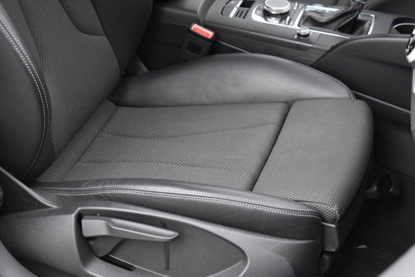 Audi A3 Sportback 40 e-tron Advance Sport S-line Lane ACC Trekhaak