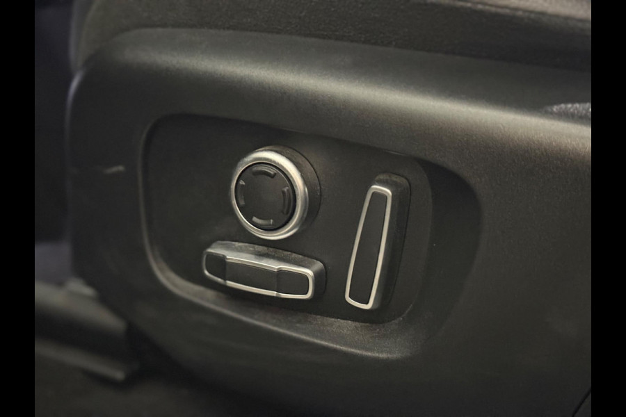 Land Rover Range Rover Evoque 2.0 P250 AWD R-Dynamic S | Pano | 20 inch | Keyless | Leer | 360 camera | Stoelverwarming | Carplay