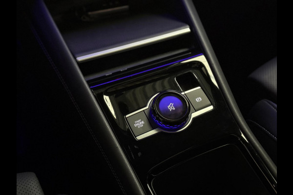 Volkswagen Tiguan 1.5 eTSI R-Line Edition |Pano |Keyless | 360 Camera | Massage | Sfeerverlichting