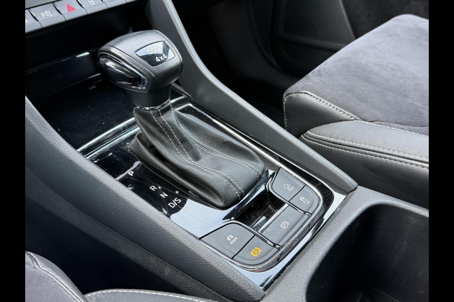 Škoda Kodiaq 1.5 TSI 4x4 Sportline Automaat | Trekhaak uitklapbaar | Grootscherm navigatiesysteem | LED verlichting | Canton HiFi | Sfeerverl
