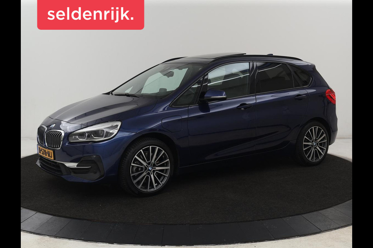 BMW 2 Serie Active Tourer 225xe iPerformance Luxury Line | Panoramadak | Stoelverwarming | Leder | Head-Up | Carplay | Stuurverwarming | Full LED | Harman/Kardon | Navigatie | Keyless | PHEV | Plug In