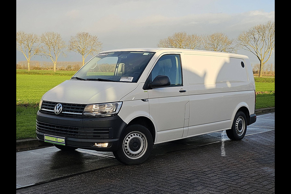 Volkswagen Transporter 2.0 TDI L2H1 Navi Wp-Inrichting Automaat Airco Euro6 150 PK!