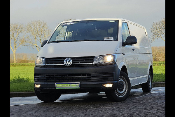 Volkswagen Transporter 2.0 TDI L2H1 Navi Wp-Inrichting Automaat Airco Euro6 150 PK!