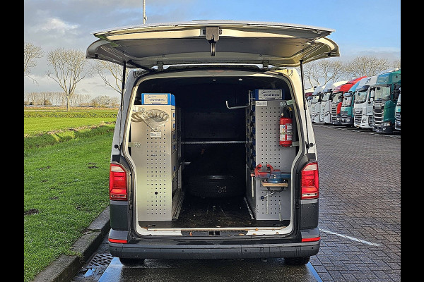 Volkswagen Transporter 2.0 TDI L2H1 Navi Wp-Inrichting Automaat Airco Euro6 150 PK!