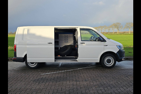 Volkswagen Transporter 2.0 TDI L2H1 Navi Wp-Inrichting Automaat Airco Euro6 150 PK!