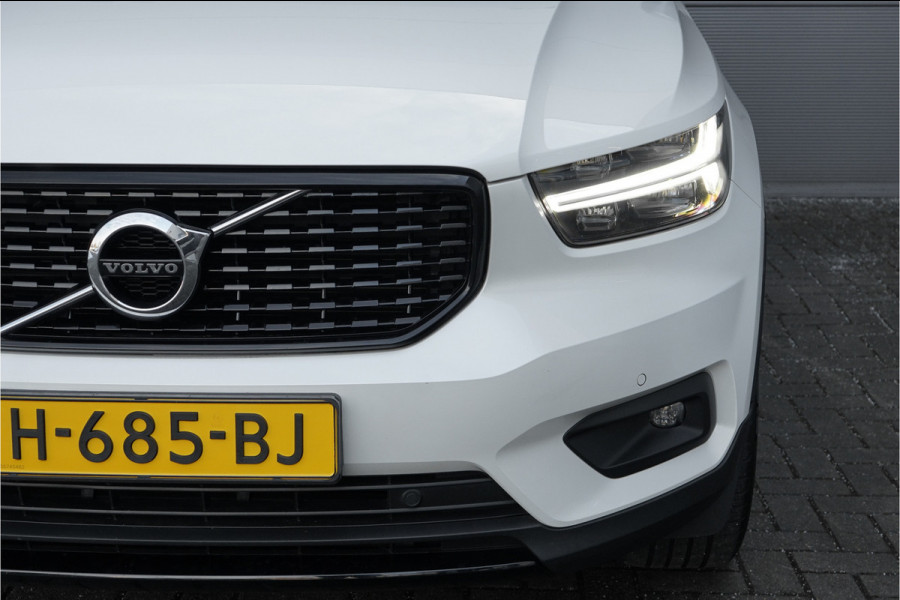Volvo XC40 1.5 T3 R-Design Automaat Pano Camera Trekhaak