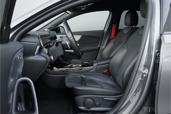 Mercedes-Benz A-Klasse AMG 35 4MATIC Limousine Night Burmester HUD Stoelverw
