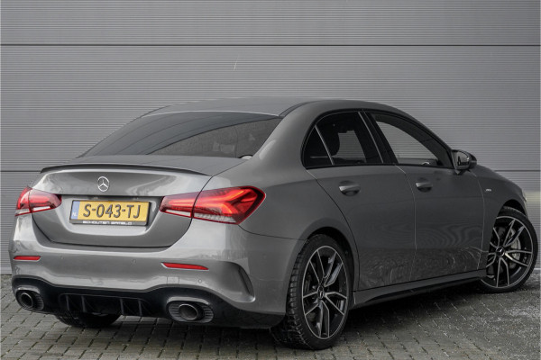 Mercedes-Benz A-Klasse AMG 35 4MATIC Limousine Night Burmester HUD Stoelverw