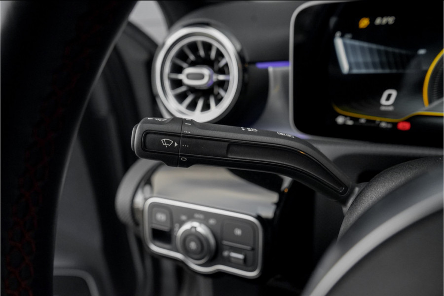 Mercedes-Benz A-Klasse AMG 35 4MATIC Limousine Night Burmester HUD Stoelverw