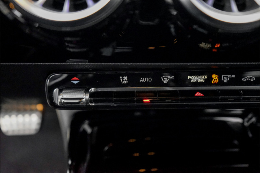 Mercedes-Benz A-Klasse AMG 35 4MATIC Limousine Night Burmester HUD Stoelverw