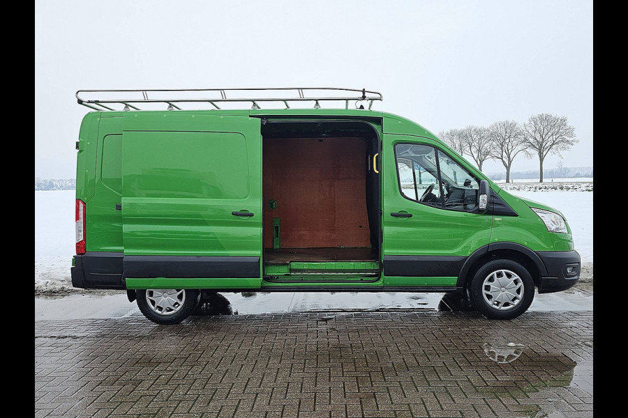 Ford Transit 350 2.0 TDCI L3H2 Trend RWD airco, navi, pdc, trekhaak