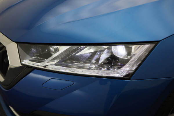 Škoda Octavia Combi 1.5 TSI First Edition