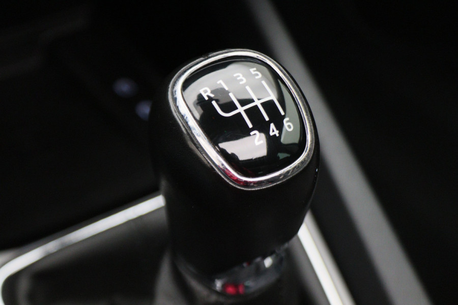 Škoda Octavia Combi 1.5 TSI First Edition