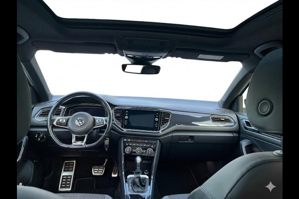 Volkswagen T-Roc 1.5 TSI Sport Rline!! 150pk DSG| digital display| Pano-dak|  17'LM-velgen| Camera|  Navi|