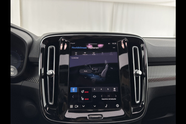 Volvo XC40 Recharge P8 AWD R-Design [ 3-Fase ] (INCL.BTW) Aut. *PANO | LEATHER-ALCANTARA | DIGI-COCKPIT | FULL-LED | HARMAN/KARDON | TOP-VIEW | CARPLAY | NAVI-FULLMAP | ECC | PDC | KEYLESS | HEATED-SPORTSEATS | BLIS | TOWBAR | 18''ALU*