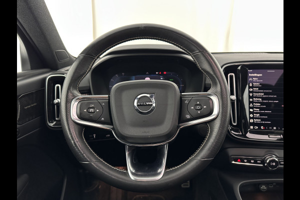 Volvo XC40 Recharge P8 AWD R-Design [ 3-Fase ] (INCL.BTW) Aut. *PANO | LEATHER-ALCANTARA | DIGI-COCKPIT | FULL-LED | HARMAN/KARDON | TOP-VIEW | CARPLAY | NAVI-FULLMAP | ECC | PDC | KEYLESS | HEATED-SPORTSEATS | BLIS | TOWBAR | 18''ALU*