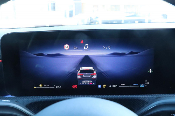 Mercedes-Benz A-Klasse 180 AMG Line | PANO | HUD | CAMERA | VOLL!