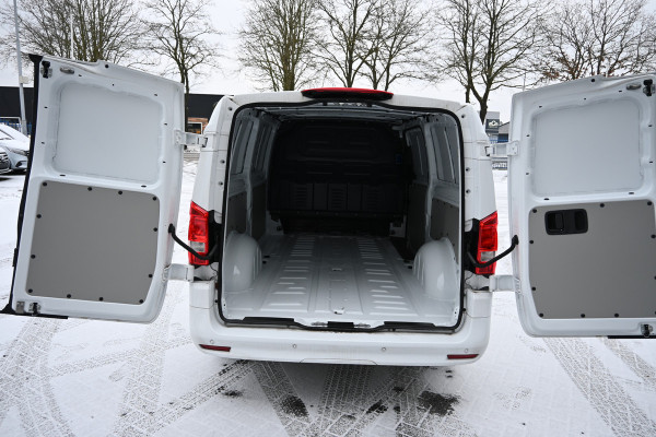 Mercedes-Benz Vito 116 CDI 4x4 L3 Pro Bumpers in kleur, Multibeam Led, Etc.