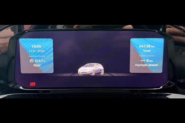 Volkswagen Golf | 64.138 km | Adaptieve cruise control | Parkeercamera | LED | Navigatie | Clima | Carplay | Full options!