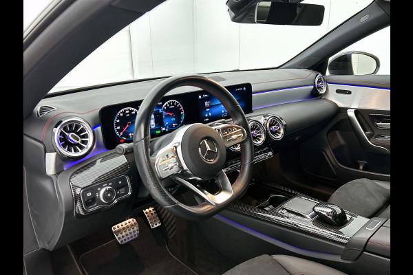 Mercedes-Benz CLA-Klasse 250 e Business Solution AMG Limited (NL-auto, Dealer OnderH, SfeerV, Carplay, Navi, StoelV, Etc