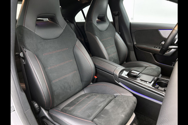 Mercedes-Benz CLA-Klasse 250 e Business Solution AMG Limited (NL-auto, Dealer OnderH, SfeerV, Carplay, Navi, StoelV, Etc