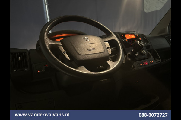 Citroën Jumper 2.2 BlueHDi 141pk Bakwagen Laadklep Euro6 Airco | 955kg laadvermogen | Cruisecontrol Bijrijdersbank.